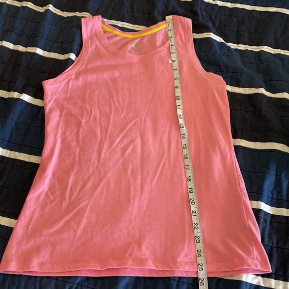 Nike performance tank top - Picture 7 of 7
